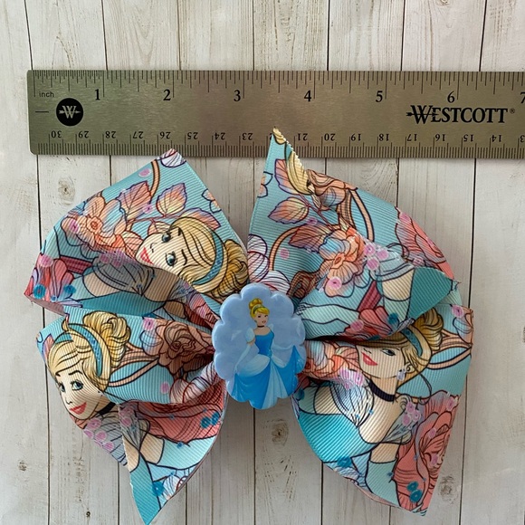 Cinderella - Picture 1 of 1